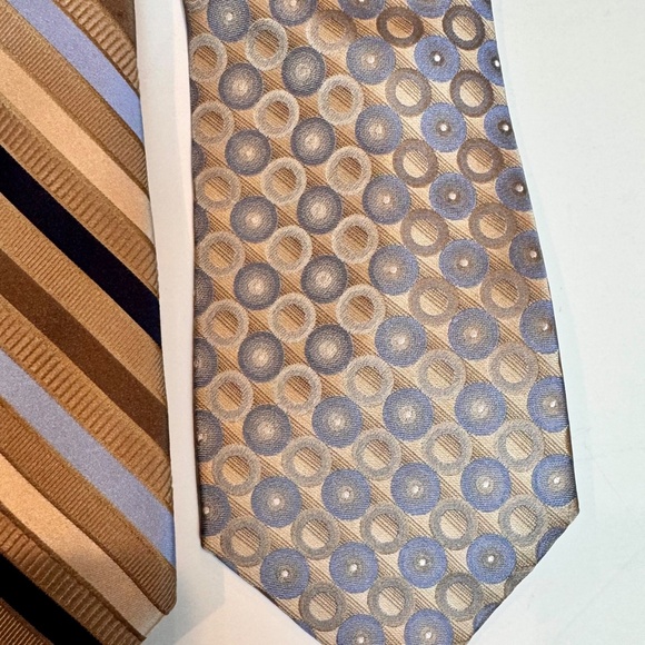Four Men's 100% Silk Ties Platinum Designs, Jones NY, Etc. - Picture 5 of 9